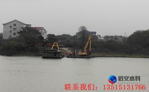 玉樹(shù)管道沉管安裝 水下安裝公司與工程團(tuán)隊(duì)共同打造穩(wěn)固管道系統(tǒng)工程